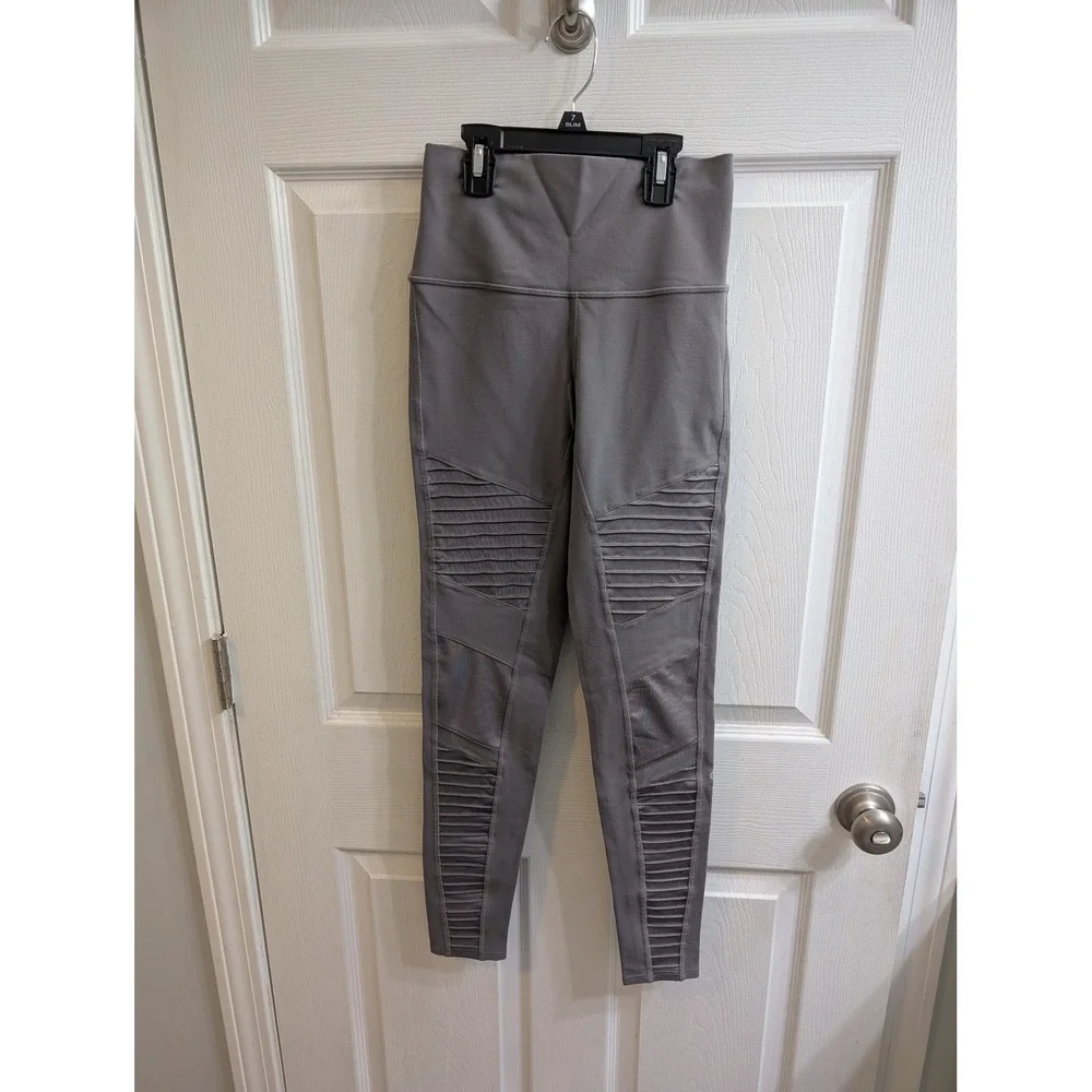 Alo Yoga High‎ Waist Moto Leggings Taupe Ribbed Panel Athletic Pants - Size S